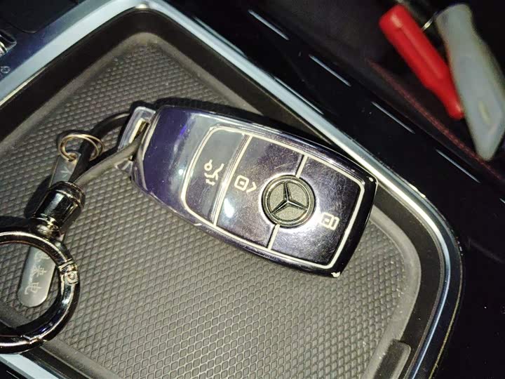 Mercedes-Benz A-Class 2025 2025款 A 200 L 时尚型