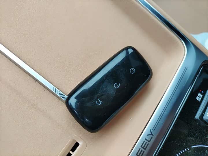 Geely Galaxy Starship 7 2025 2025款 120km 领航版