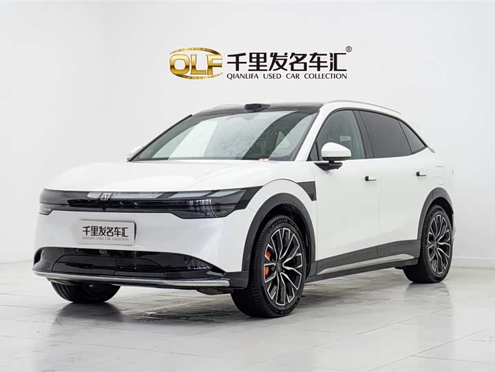 Zeekr 7X 2025 2025款 100kWh 长续航后驱智驾版
