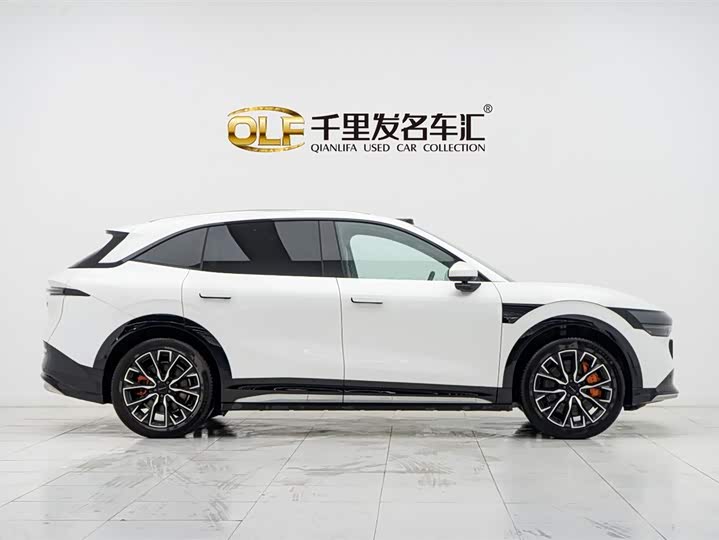 Zeekr 7X 2025 2025款 100kWh 长续航后驱智驾版