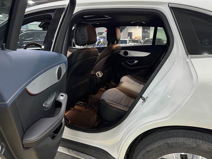 Mercedes-Benz EQC 2021 2021款 EQC 350 4MATIC