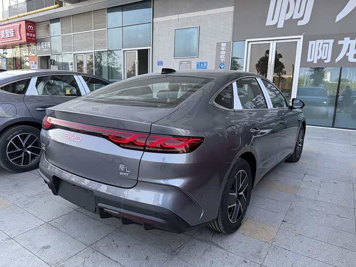 BYD Qin L 2025 2025款 DM-i 智驾版 120KM领先型