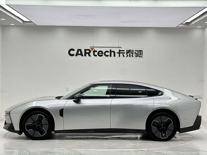 XPeng P7 2025 2025款 702 长续航 Ultra