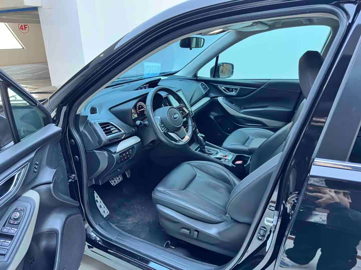 Subaru Forester 2022 2022款 2.0i AWD旗舰版EyeSight