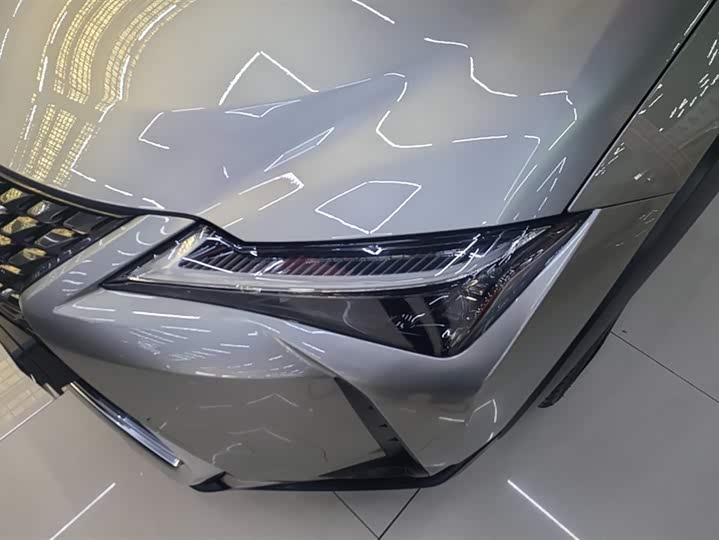 Lexus UX 2022 2022款 260h 探·酷版