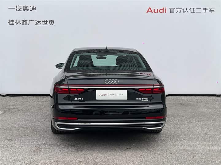 Audi A8 2025 2025款 A8L 50 TFSI quattro 臻选型