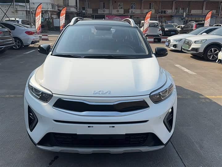 Kia KX1 2021 2021款 1.4L CVT趣享天窗款
