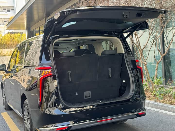 Maxus Mifa 9 2024 2024款 改款 超混 超长续航高山版 七座