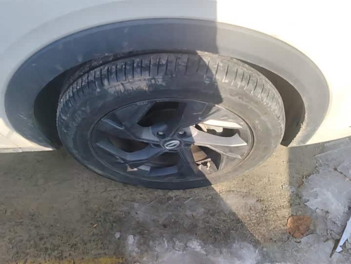 GAC Trumpchi GS3 2023 2023款 影速 270T 劲智版