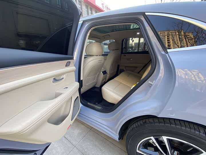 Aito M5 2025 2025款 纯电 Ultra 后驱版