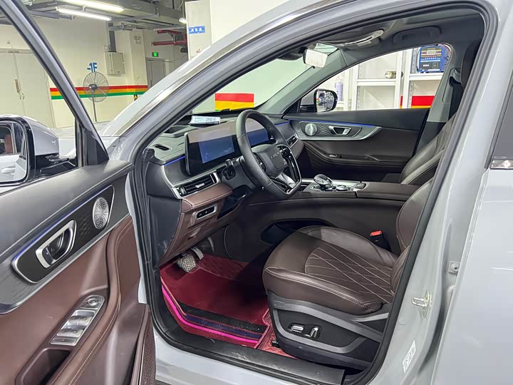 Chery Tiggo 8 Pro 2024 2024款 冠军版 290T 两驱巅峰版 5座