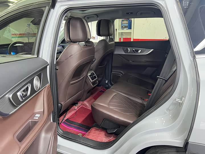 Chery Tiggo 8 Pro 2024 2024款 冠军版 290T 两驱巅峰版 5座