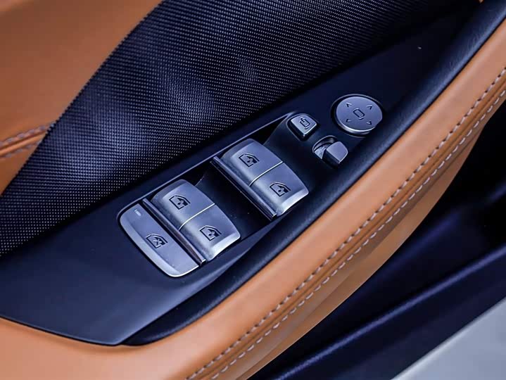 BMW 8 Series 2022 2022款 840i 四门轿跑车 M运动套装