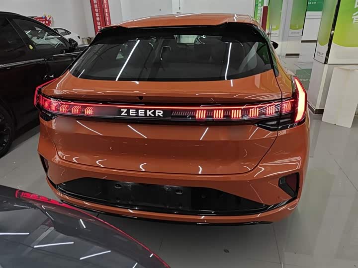 Zeekr 001 2025 2025款 WE版 95kWh 四驱