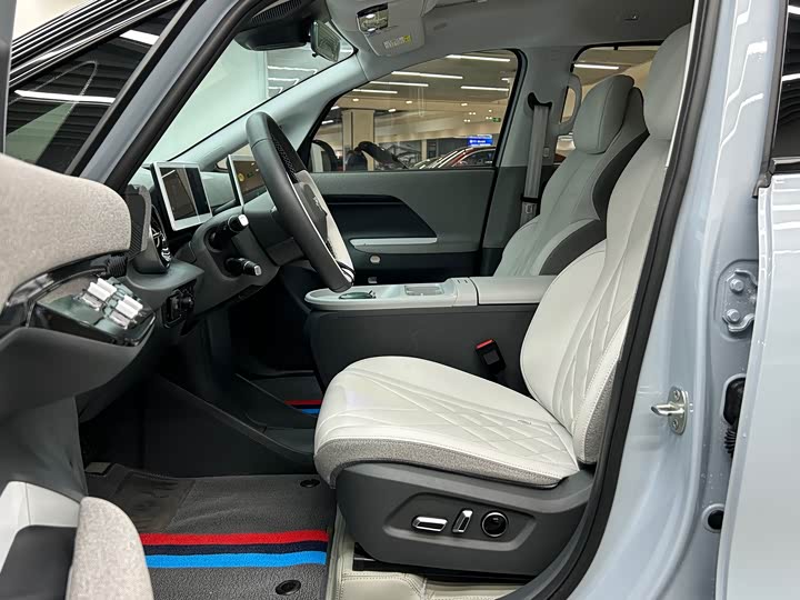 BAIC Arcfox Kaola 2023 2023款 家庭版Pro