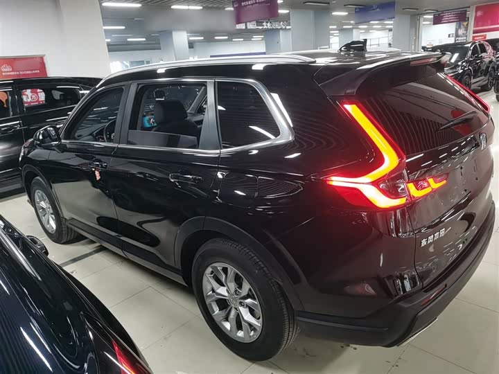 Honda CR-V 2024 2024款 240TURBO 两驱锋尚版 5座