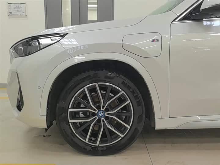 BMW iX1 2023 2023款 eDrive25L M运动套装