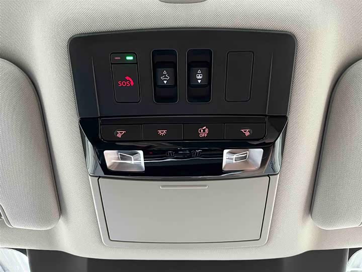 Nissan Pathfinder 2024 2024款 380VC-TURBO 四驱智尊版 6座