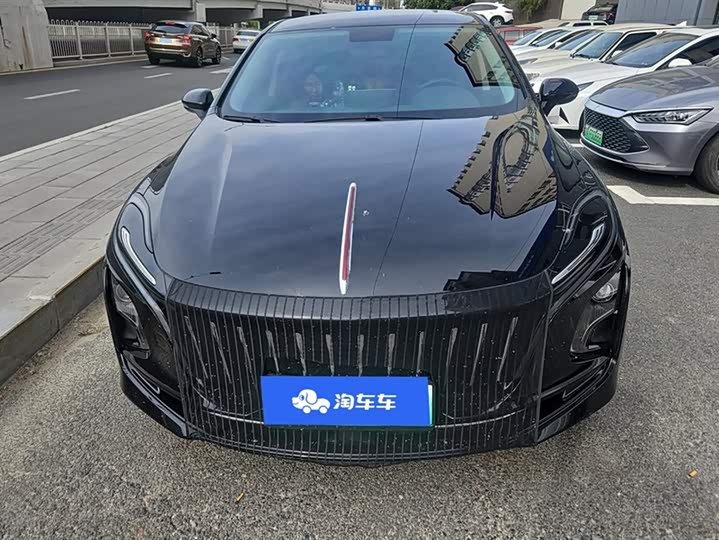 Hongqi E-QM5 2024 2024款 610km PLUS