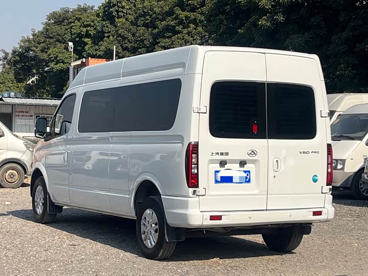 Maxus V80 2024 2024款 傲运通 6MT 长轴中顶147Ps 6/7/8/9座