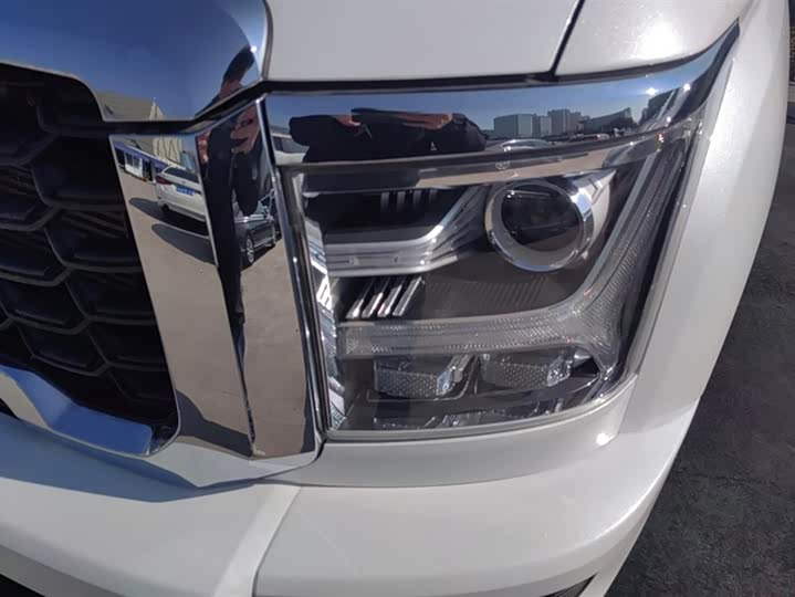 Great Wall King Kong Poer 2022 2022款 2.0T手动柴油四驱精英型长箱平箱GW4D20M