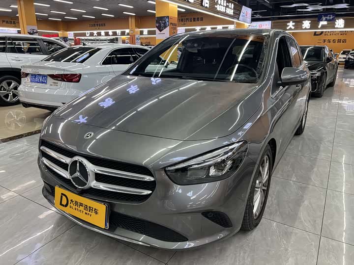 Mercedes-Benz B-Class 2021 2021款 B 200 时尚型