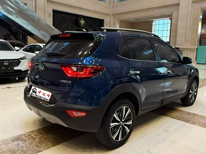 Kia KX1 2021 2021款 1.4L CVT天窗款