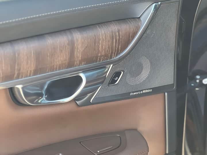 Volvo S90 2025 2025款 B5 智远豪华版