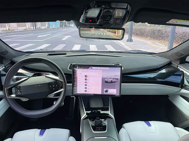 HiPhi Z 2023 2023款 四座版