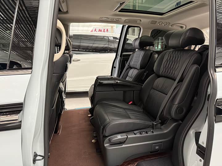 Honda Elysion 2024 2024款 2.0L e:HEV 豪华版