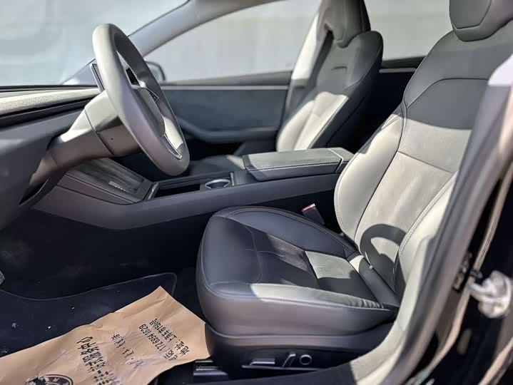 Tesla Model 3 2023 2023款 长续航全轮驱动版