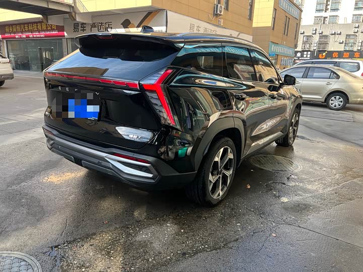 Geely Atlas L 2024 2024款 1.5TD DCT尊贵版