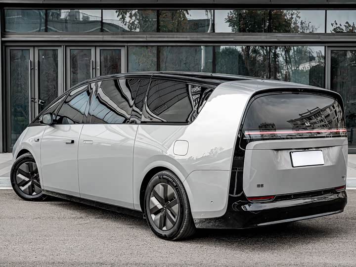 LiXiang Mega 2025 2025款 Home 家庭特别版