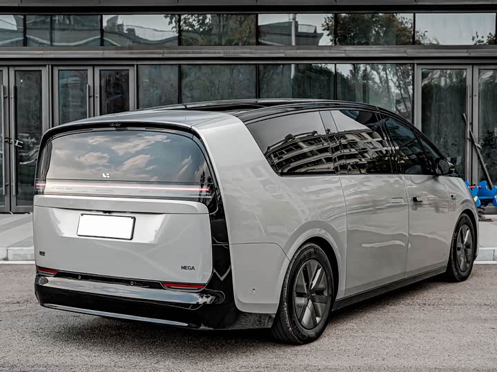 LiXiang Mega 2025 2025款 Home 家庭特别版