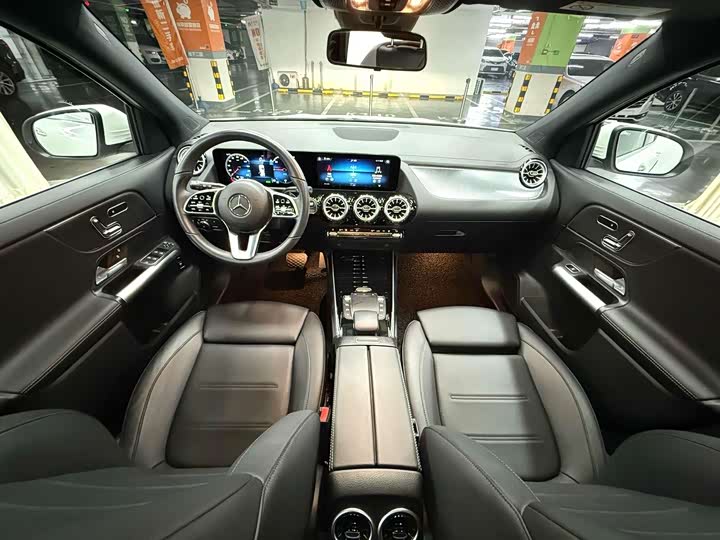 Mercedes-Benz EQA 2022 2022款 EQA 260