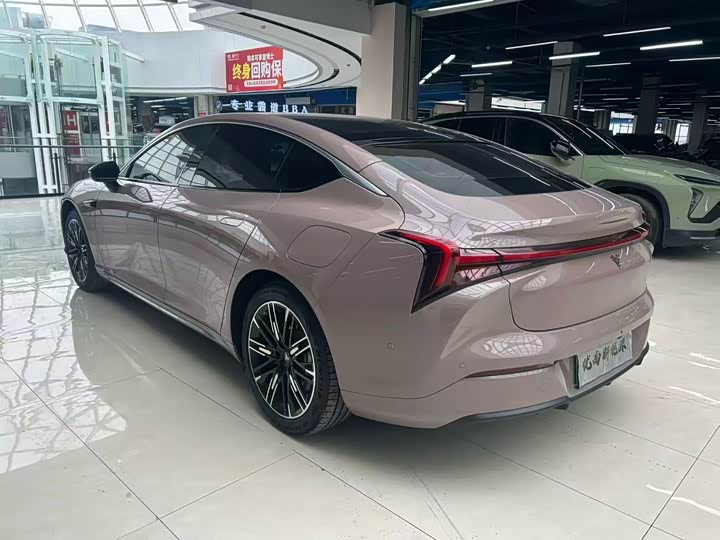 Hozon S 2022 2022款 增程版 1160km 后驱中版