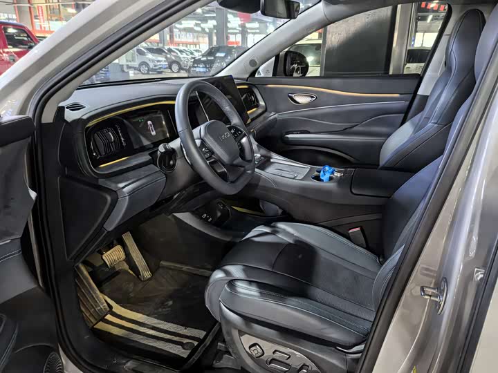 BYD Sea Lion 07 DM-i Hybrid 2025 2025款 150 领航+版