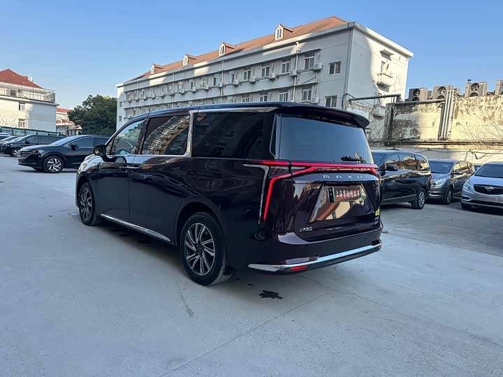 Maxus Mifa 9 2024 2024款 超混 长续航森林版 七座