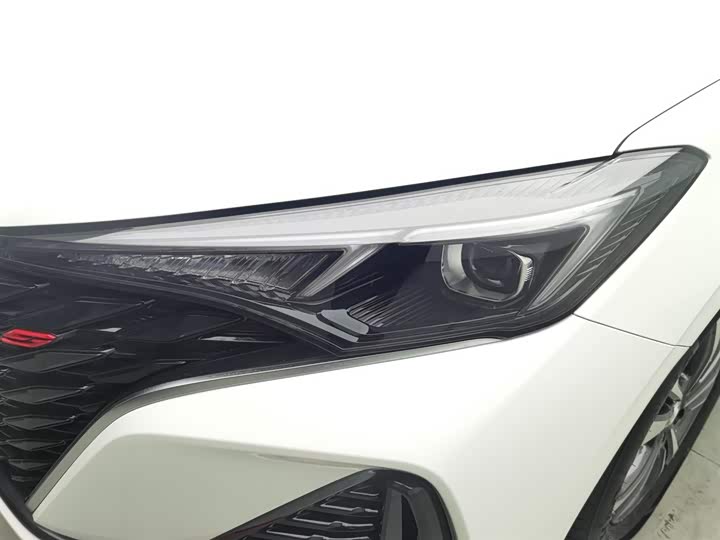 Changan Eado Plus 2025 2025款 PLUS 1.4T 双离合高能版