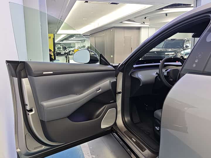 Xiaomi YU7 2025 2025款 超长续航高性能四驱Max版