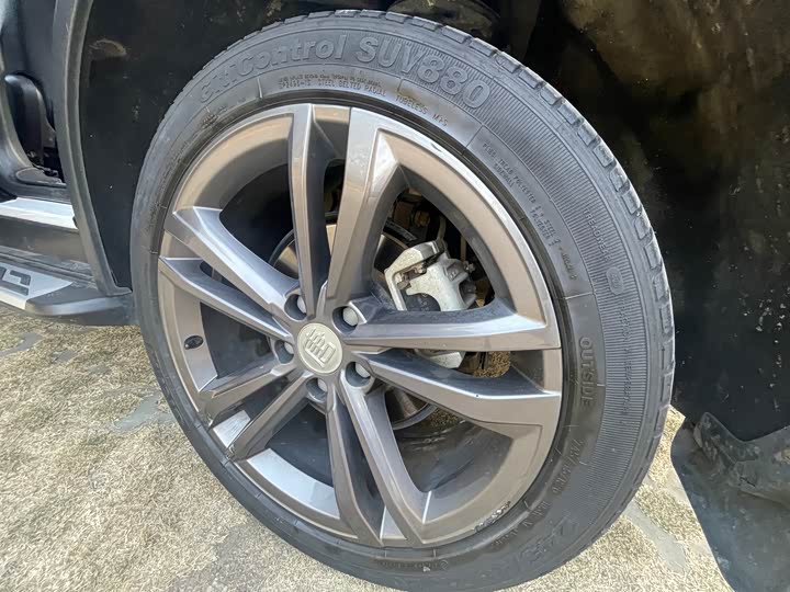 BYD Tang 2019 2019款 2.0T 自动智联尊悦型 7座 国VI