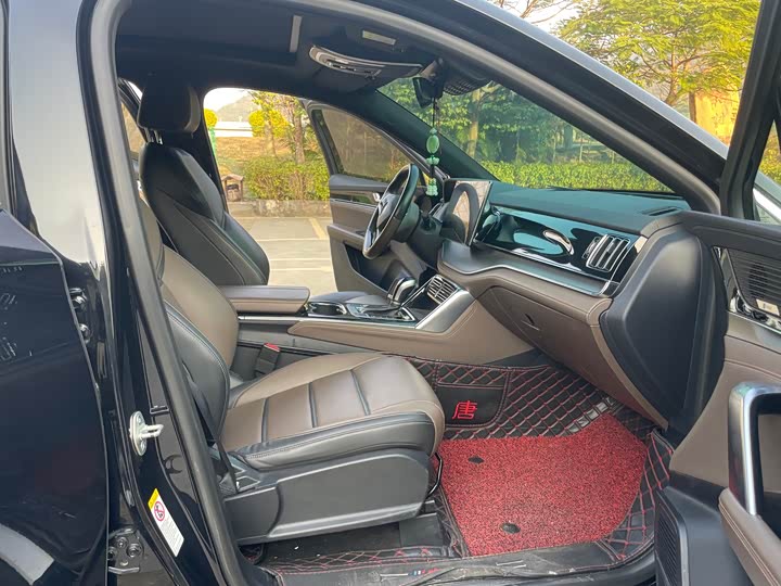 BYD Tang 2019 2019款 2.0T 自动智联尊悦型 7座 国VI