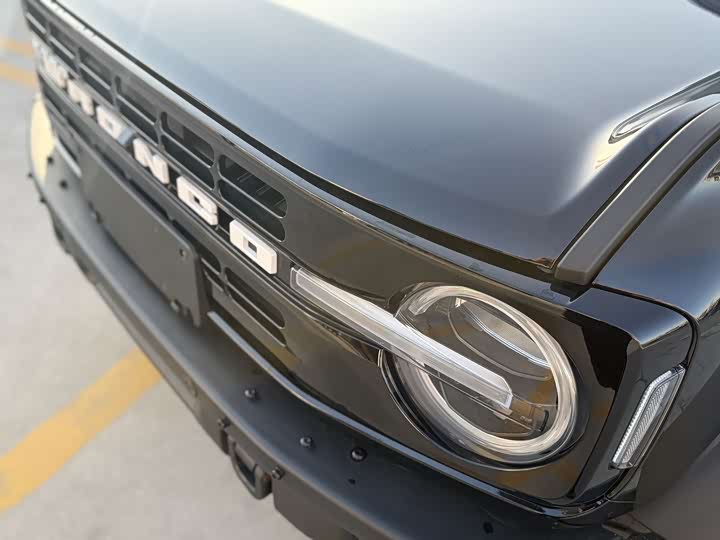 Ford Bronco 2024 2024款 2.3T 长滩大脚越野版