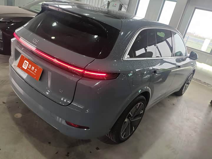 LiXiang L7 2025 2025款 Max 智能焕新版