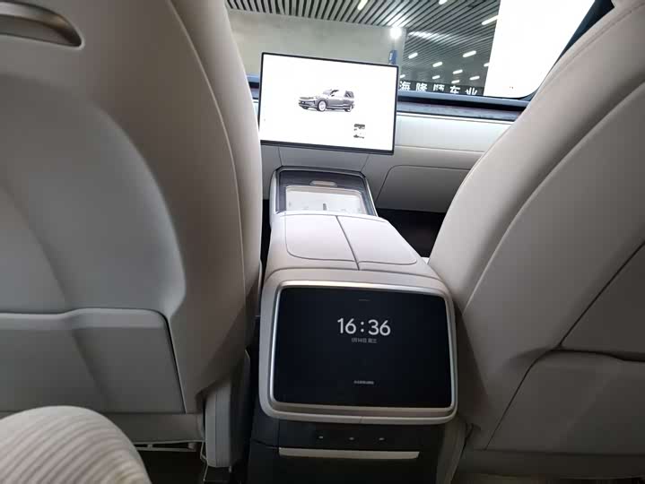 Nio Onvo L90 2025 2025款 Max 六座版