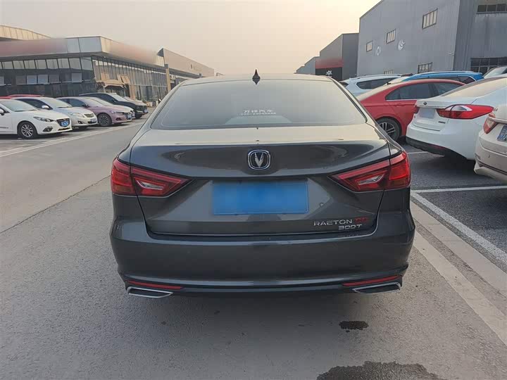 Changan Raeton CC 2022 2022款 蓝鲸版 1.5T DCT精英型