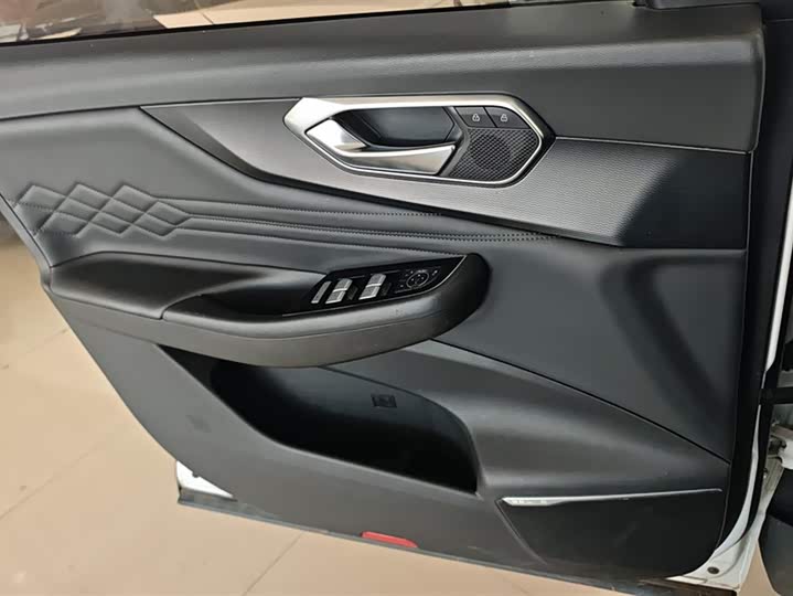 Beijing X7 2023 2023款 1.5TD DCT超享+版