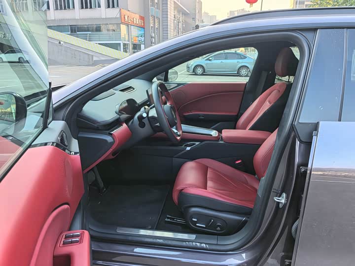 Zeekr 007 GT 2025 2025款 后驱智驾版 75kWh