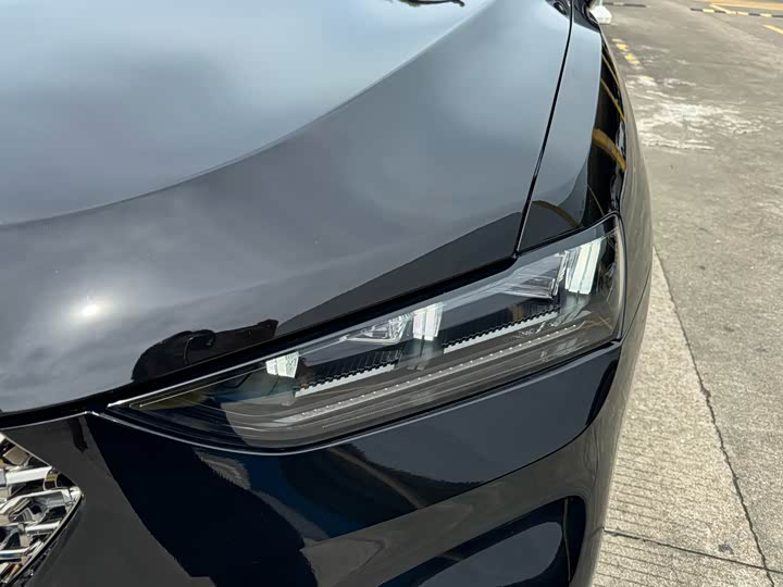 Wey VV7 2020 2020款 2.0T 旗舰型