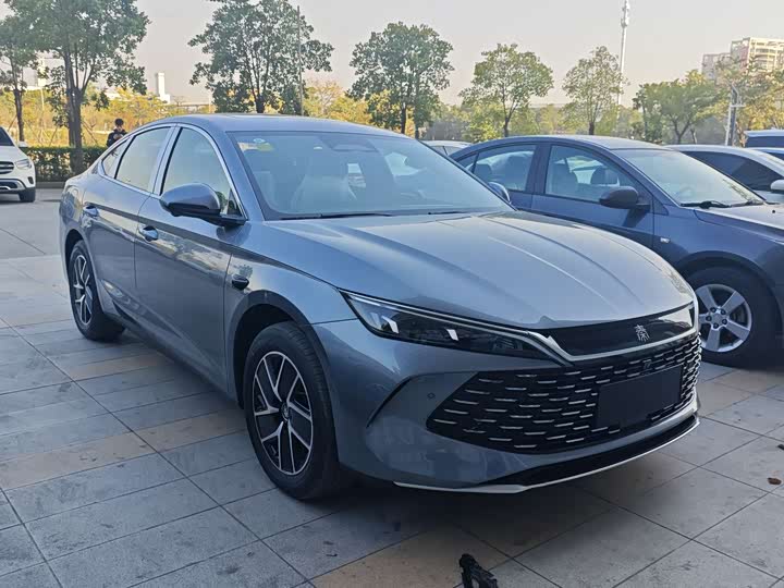 BYD Qin L 2025 2025款 DM-i 智驾版 120KM领先型